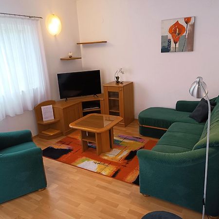 Apartments Lupus Vodice Eksteriør bilde