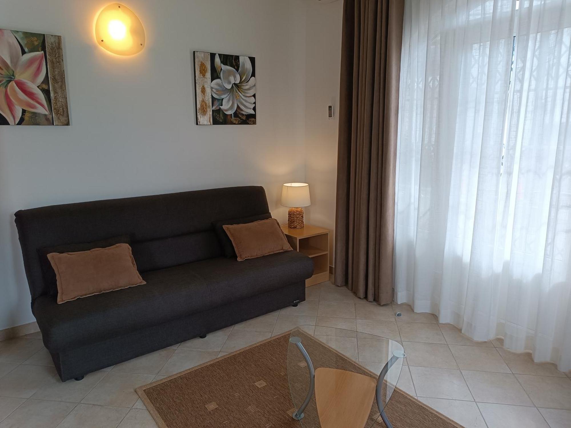Apartments Lupus Vodice Eksteriør bilde