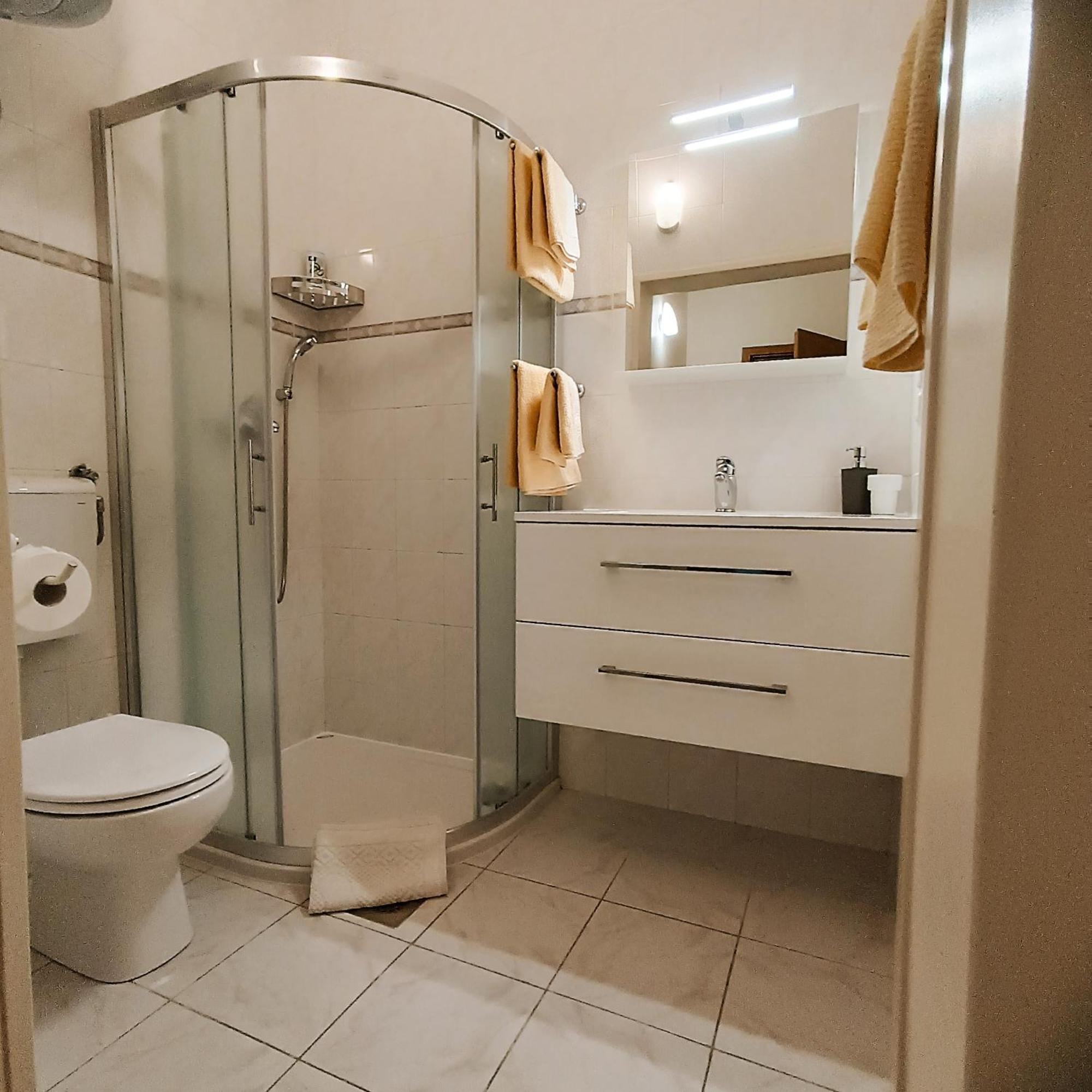 Apartments Lupus Vodice Rom bilde